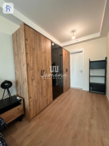 Modern Apartment in Empire Wings Image 10