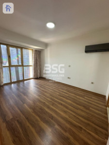 One Bedroom Apartment in Roya Tower image 2
