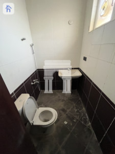 Spacious Villa with 4 Bedrooms Image 16