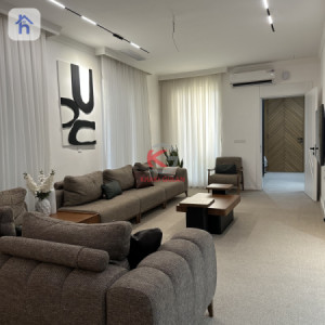 Modern House image 2