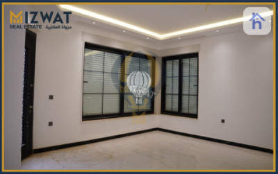 خانوویەکی مۆدێرن بە 5 ژووری نوستن وێنە 5