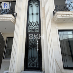 خانوویەکی دوو نهۆمی ئارام و گونجاوە بۆ خێزانەکان image 5