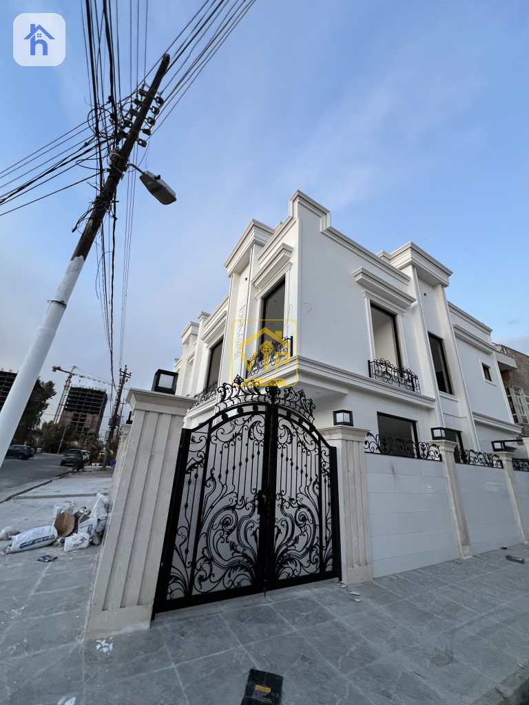 Corner House