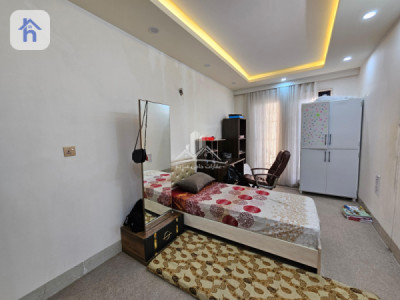 Spacious Home with 4 Bedrooms Image 10