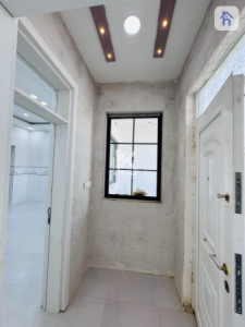 House (200m²) Image 3