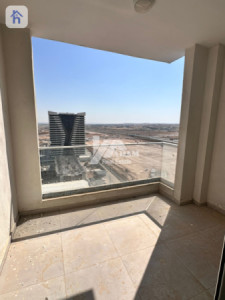 Modern 2-Bedroom Apartment Image 13