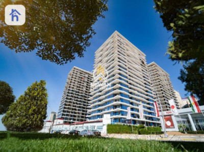 شقة عصرية مع مناظر خلابة image 8