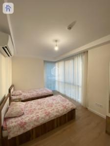Modern Furnished Apartment in Empire Wings Resim 8