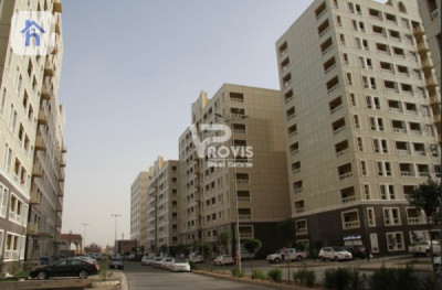 شوقەیەکی ڕووناکی یەک ژووری نوستن بۆ کرێ image 7