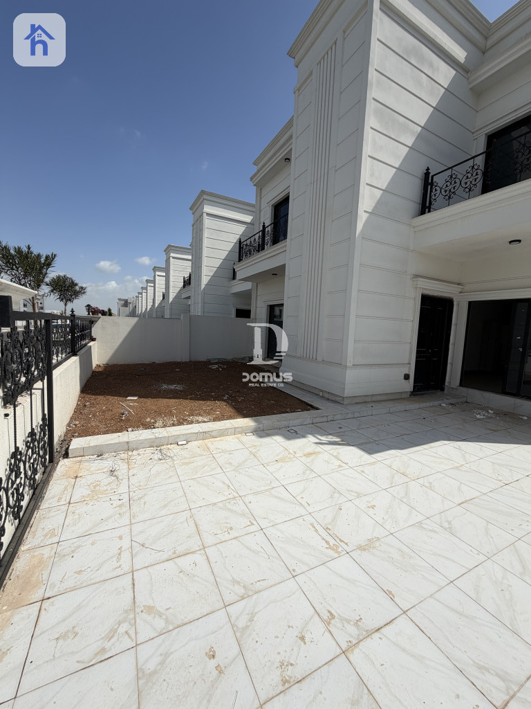 Spacious Family Home in Aram Village 2