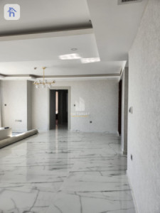 شقة مؤثثة للبيع صورة 7