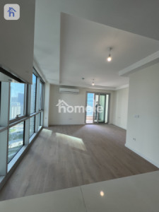 Modern Studio Apartment Image 3