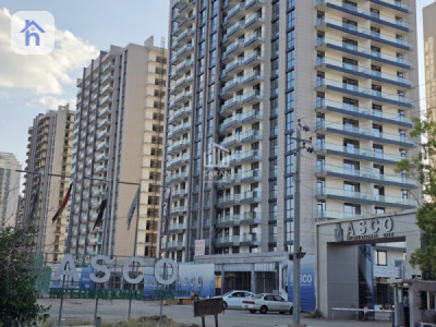 Modern Apartment in Prime Location image 2