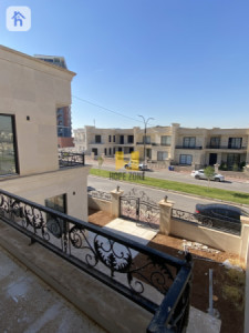 Spacious House with Multiple Rooms Resim 21