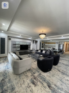 Luxurious Apartment in Roya Tower Image 3