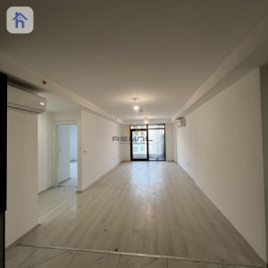 Stylish Apartment in Empire Pearl Towers image 2