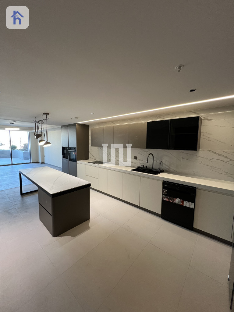 Modern Apartment with 4BR in Cavalli Tower