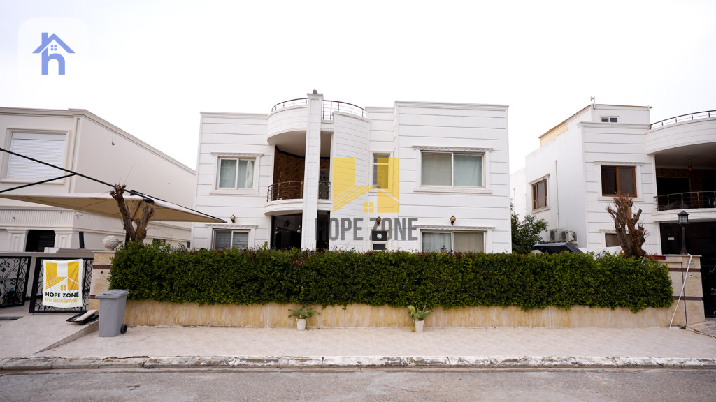 Modern 5-Bedroom House in Erbil