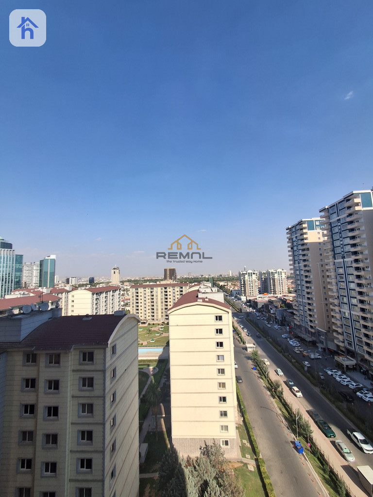 Studio Apartment in empire pearl Image 2