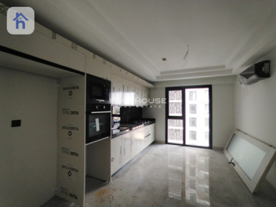 Modern Apartment in Prime Location image 2