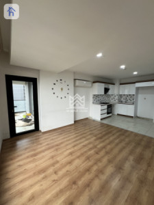 شوقەیەکی دوو ژووری نوستن و ئارام image 1