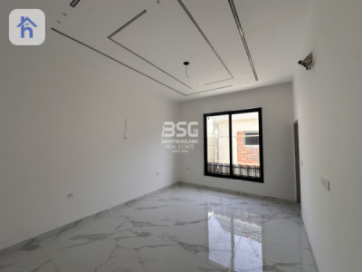 Corner House image 8