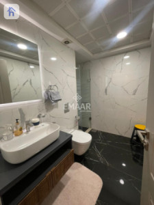 Garden View Apartment Image 12