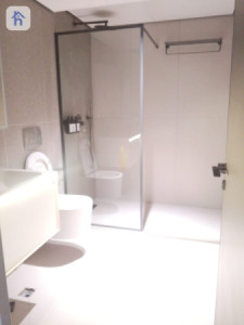 Studio Apartment image 4