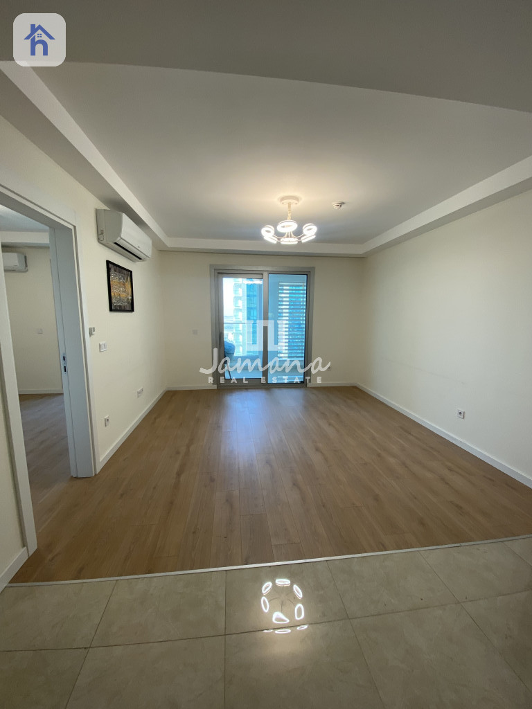 Modern 1-Bedroom Apartment in Empire Wings