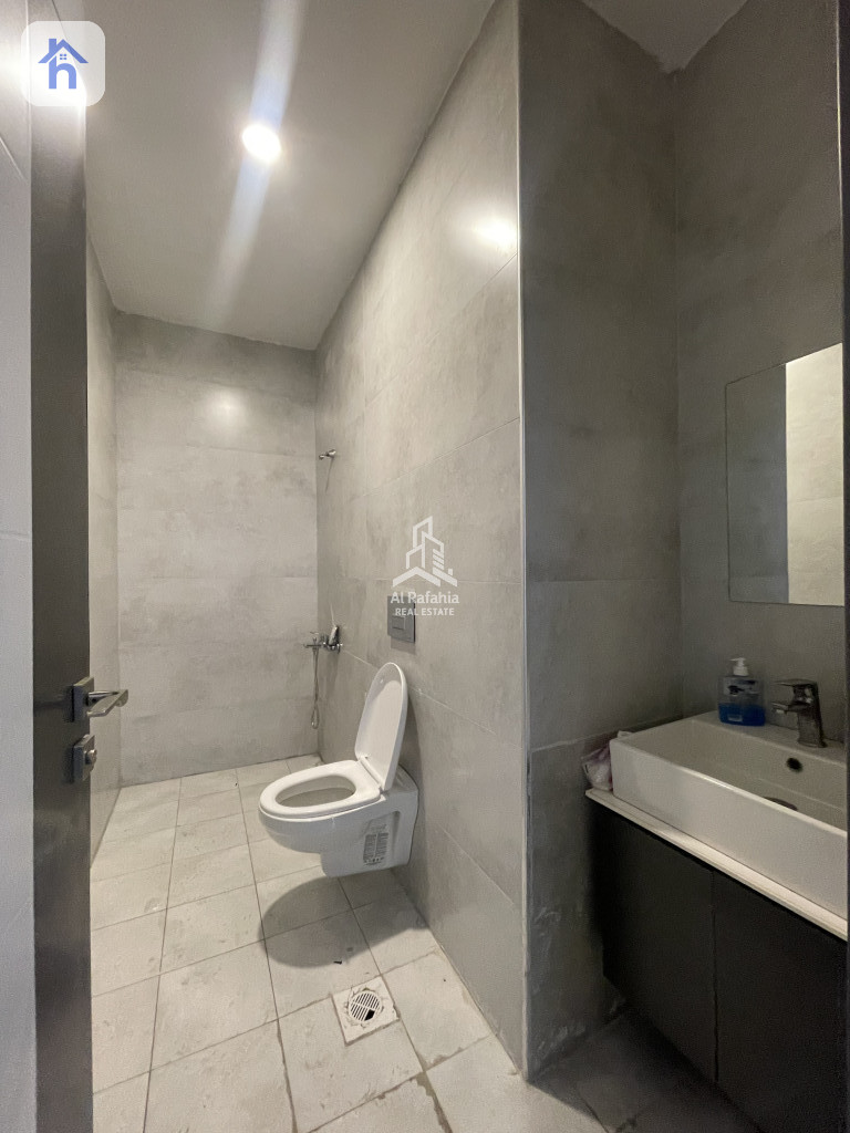 Modern Apartment Resim 8