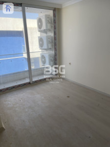 Spacious Apartment Image 6