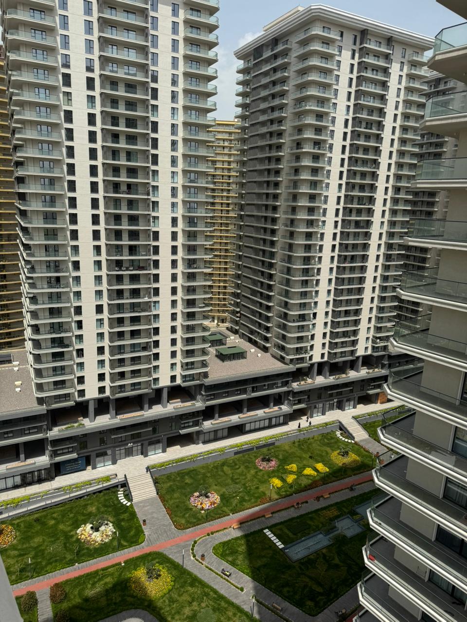 شوقەیەکی مۆدێرن لە تاوەرەکانی ڕامی