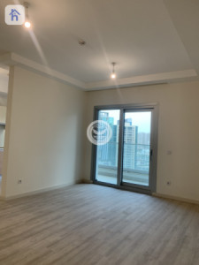 Modern and Cozy Apartment in Empire Square Image 4