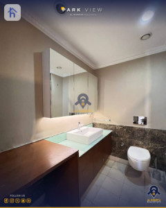 Modern Apartment image 7