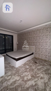 شوقەیەکی ڕاخراو لە پێشەنگ پلەس image 3