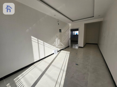 Spacious House with 3 Bedrooms Image 5