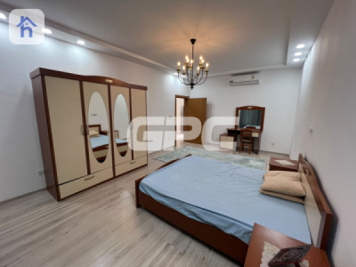 Spacious family home in Italian village 2 Image 7