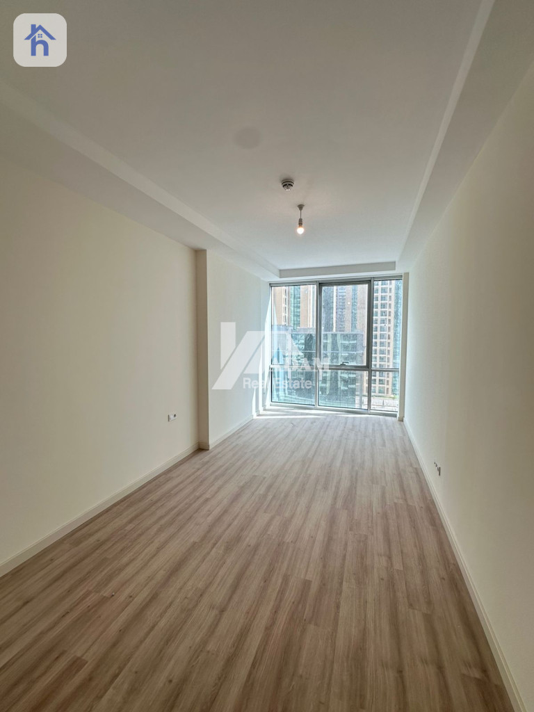 Modern 2 BR Apartment in Empire Square
