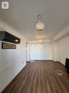 Spacious Apartment in Prime Location Image 6