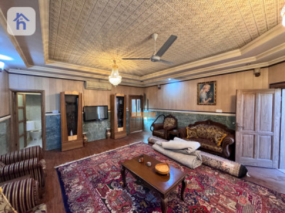 Three floor house for sale Image 5