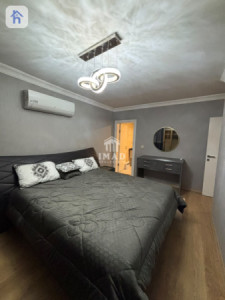 شوقەیەکی ڕاخراو بە دیمەنێکی جوانەوە image 7
