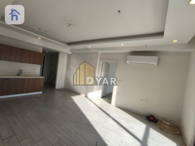 Modern 1 Bedroom Apartment in Zaniary Towers image 2
