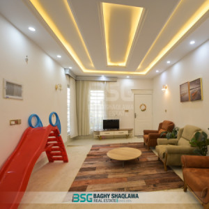 خانوویەکی فراوانی چوار ژووری نوستن لە هەولێر وێنە 5