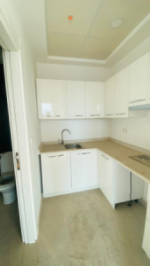 Modern Office Space for Rent Resim 5