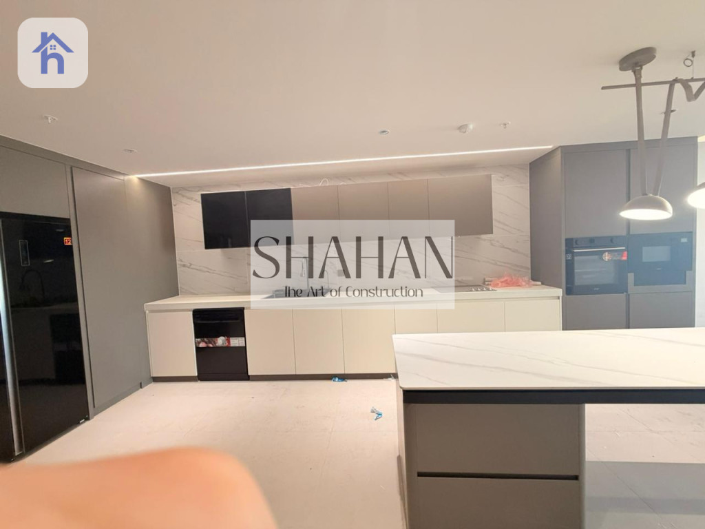 شقة واسعة في برج كافالي