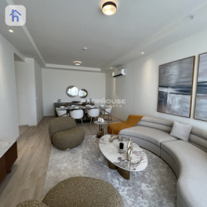 Elegant 3-Bedroom Apartment for Sale image 1