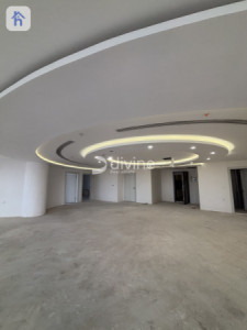 Spacious Office in Prime Location image 1