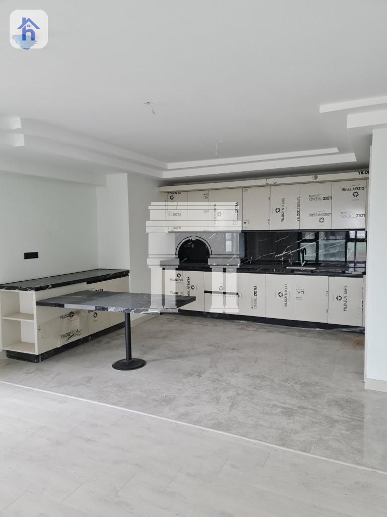 شقة واسعة مع مناظر خلابة