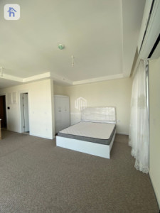 Modern Apartment with City Views image 1