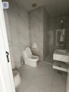 Modern 1 Bedroom Apartment in Rasan Towers Image 7